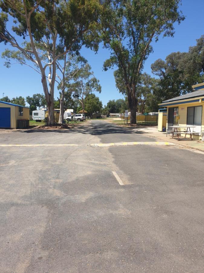 Newell Hwy Caravan Park Parkes Exterior foto