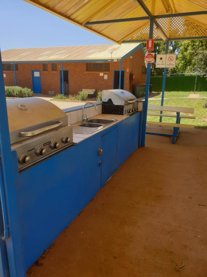 Newell Hwy Caravan Park Parkes Exterior foto